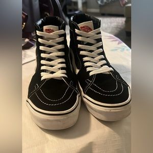 Women’s Hi-top Vans